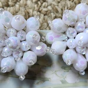 Christmas Snowflake Iridescent Plastic Beaded Clip-on Vintage Earrings